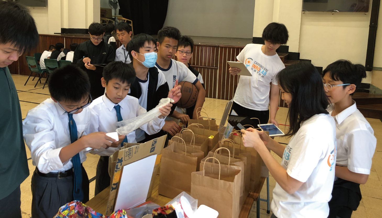 Solar Future Challenge Low		Carbon School